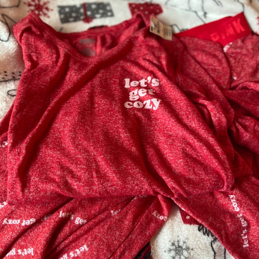 NWT PINK “Lets get cozy” winter pjs